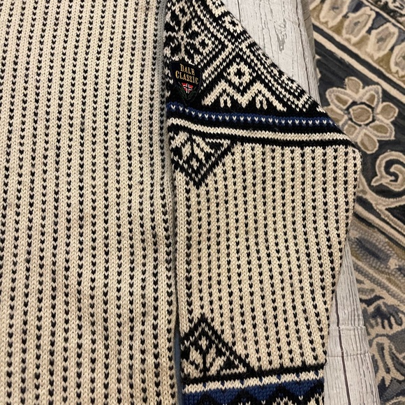 Vintage Dale Of Norway Sweater Pullover 100% Wool Knit Sz XL Unisex Dale Classic - Picture 13 of 13